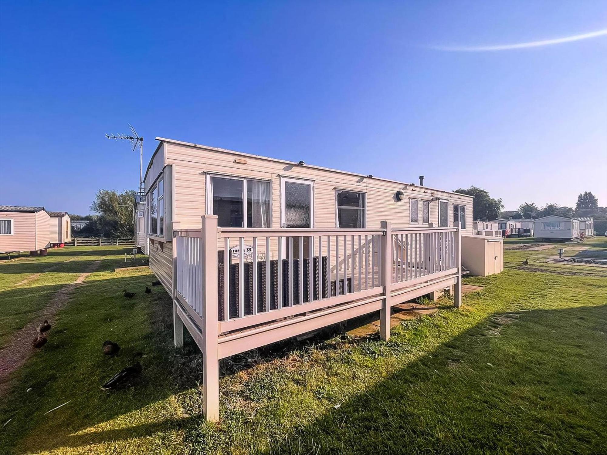 6 Berth Caravan For Hire By The Beach In Heacham, Norfolk Ref 21038C Zewnętrze zdjęcie
